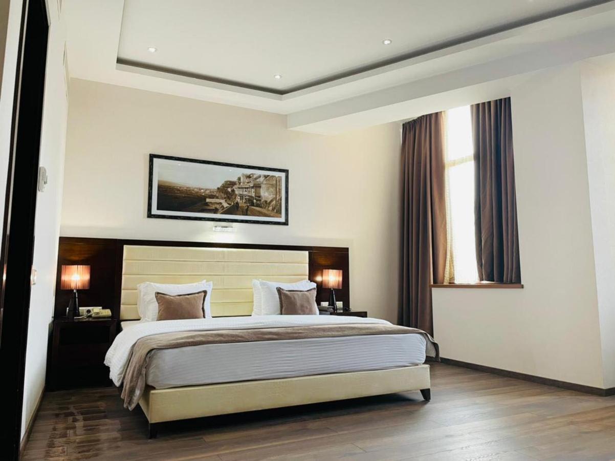 Hotel Orion Tbilisi ภายนอก รูปภาพ