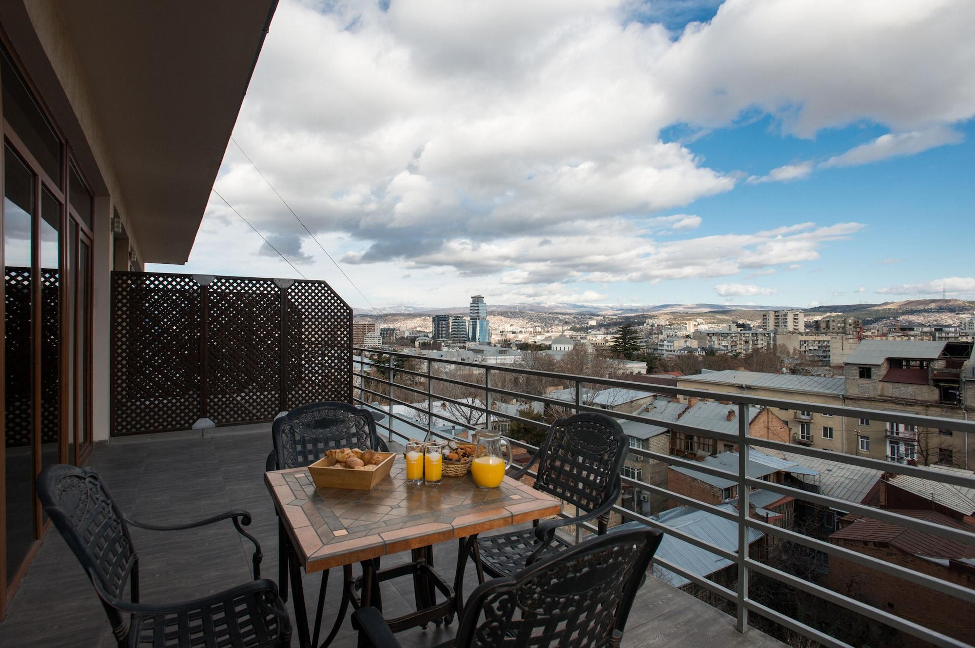 Hotel Orion Tbilisi ภายนอก รูปภาพ