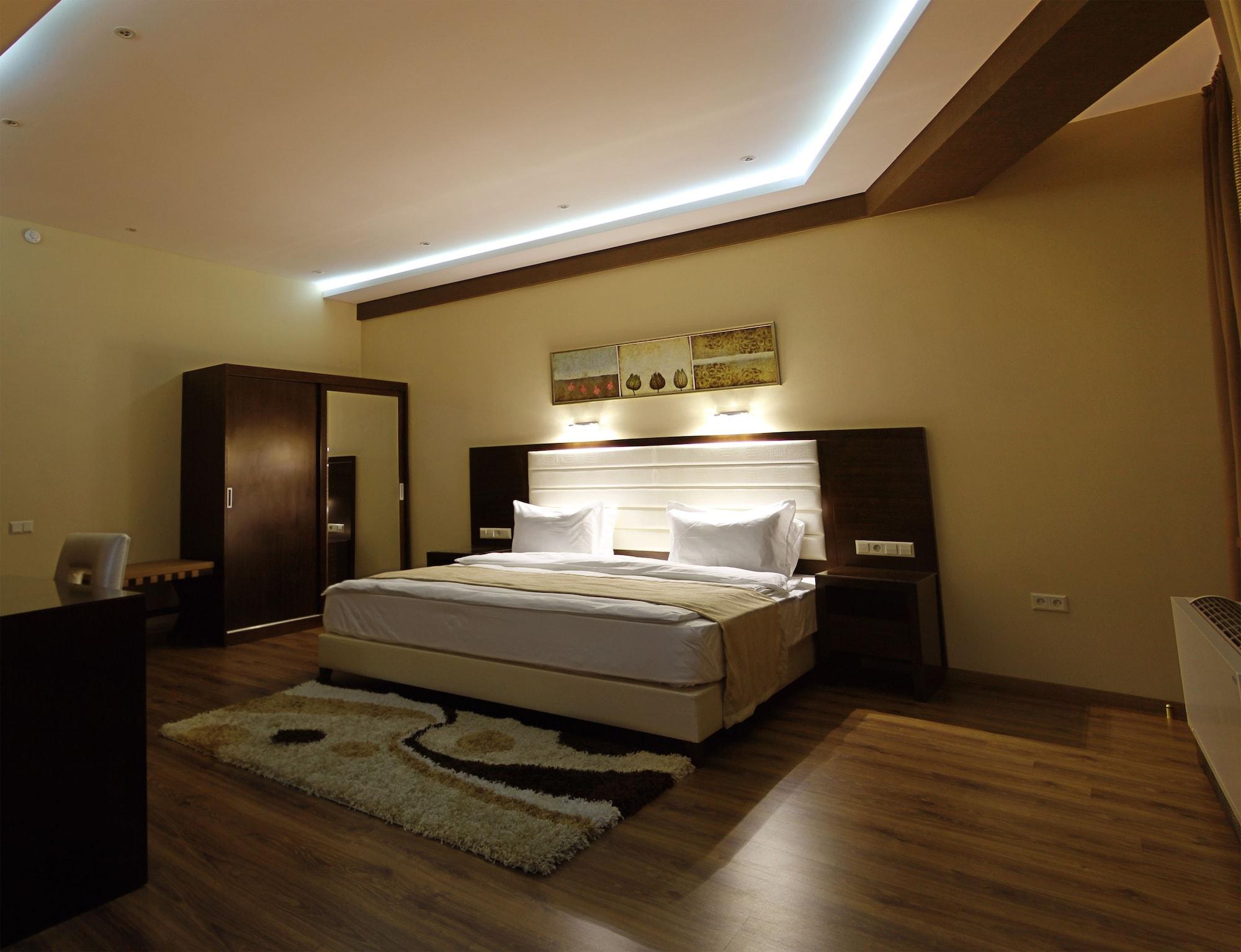 Hotel Orion Tbilisi ภายนอก รูปภาพ